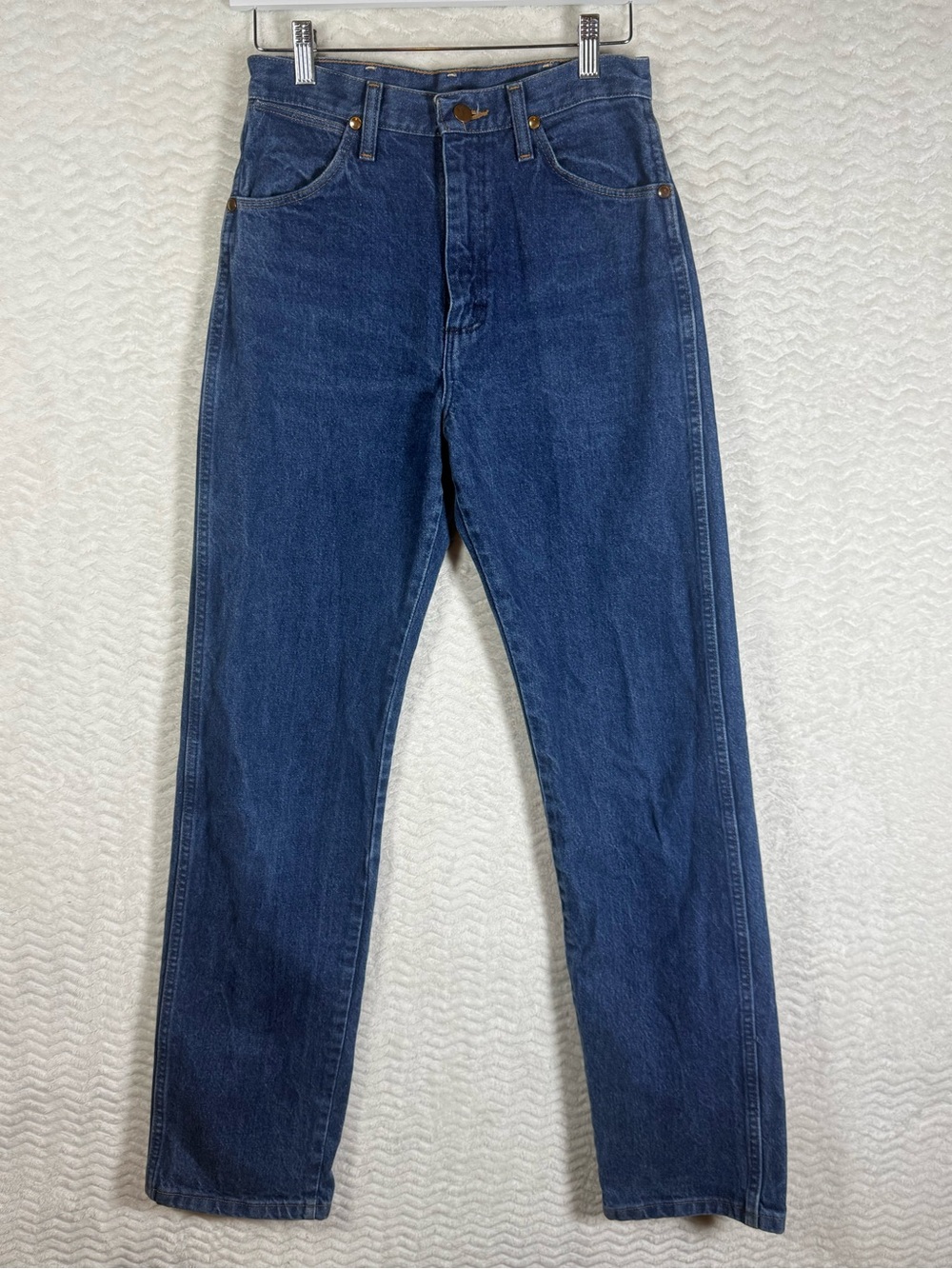 vintage Wrangler 13MWZ Cowboy Cut jeans 100% cotton denim in the USA 90’s. 🔥🔥🔥